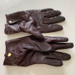 Club Monaco burgundy leather gloves